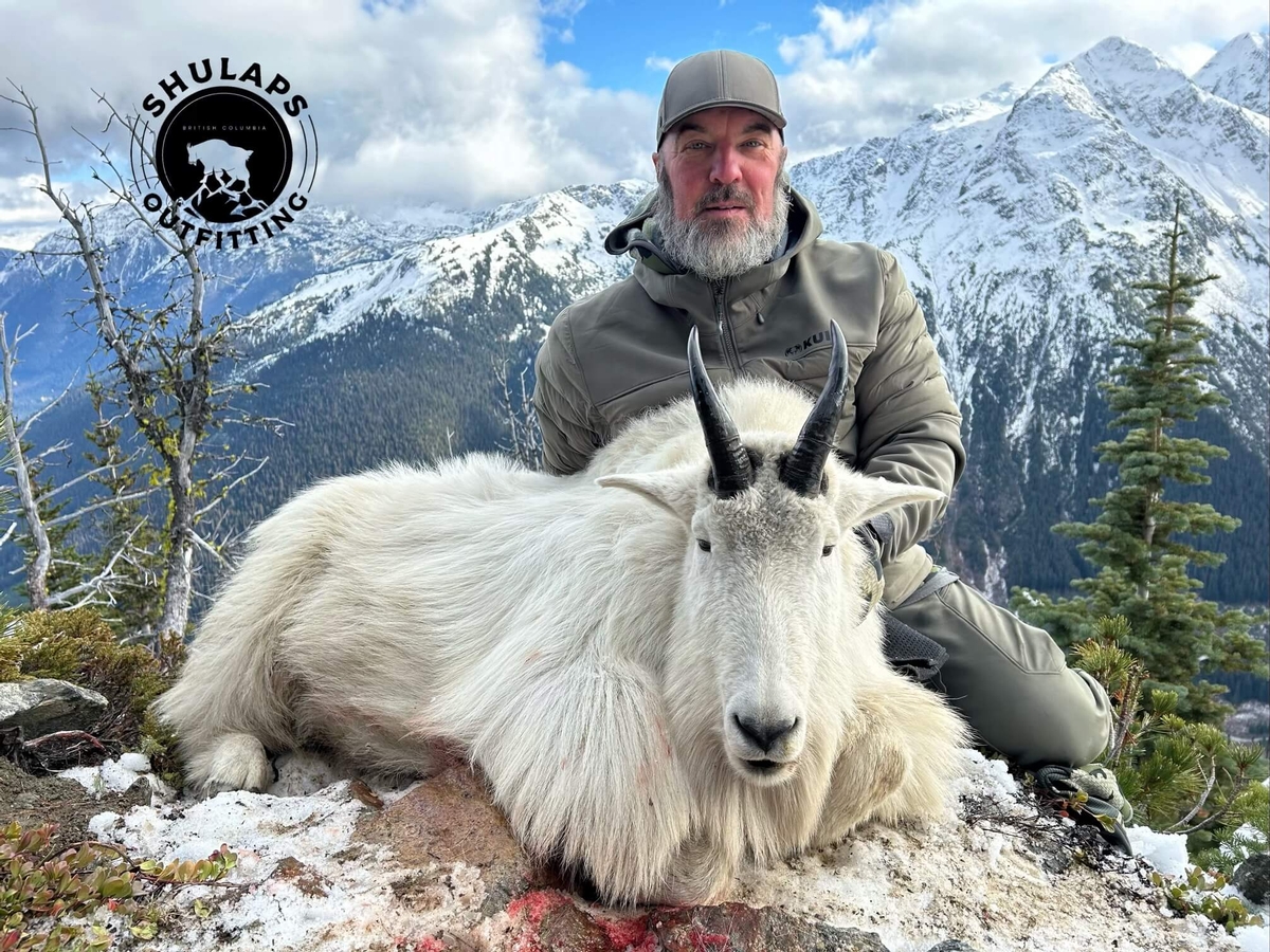 Welcome to Shulaps Outfitting BC Mountain Goat Hunting